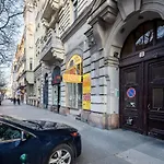 - Comfortable - Easy Sleep Apartment