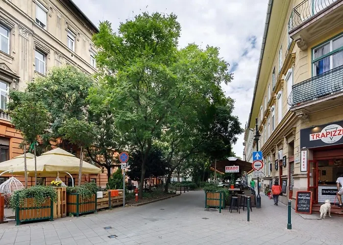 - Comfortable - Easy Sleep Budapest